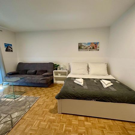 Clara Ljubljana Apartment מראה חיצוני תמונה